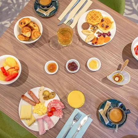 Отель Mercure Aix En Provence Beaumanoir Экс-ан-Прованс