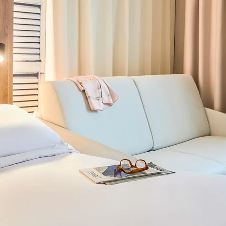 Mercure Aix En Provence Beaumanoir Отель 4*