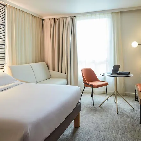 Отель Mercure Aix En Provence Beaumanoir