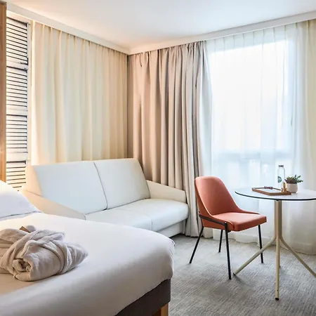 Mercure Aix En Provence Beaumanoir Отель 4*
