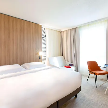 Novotel Beaumanoir Hotel